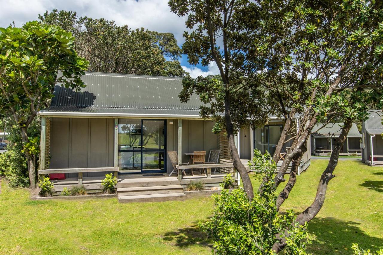 Camp Waipu Cove Hotel Exterior photo