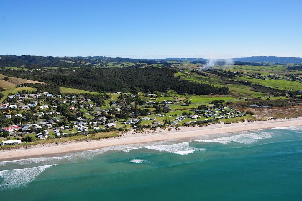 Camp Waipu Cove Hotel Exterior photo