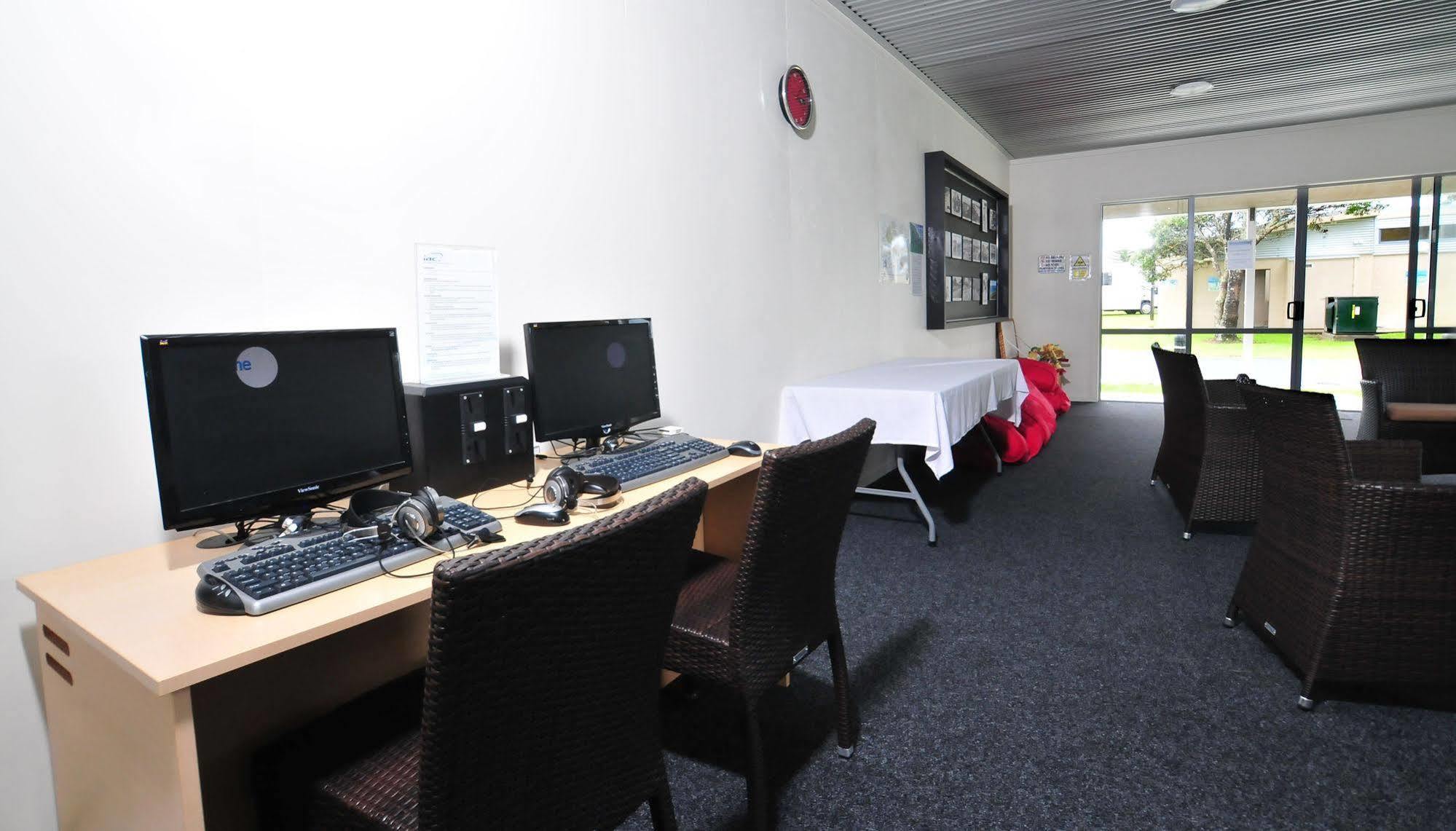 Camp Waipu Cove Hotel Exterior photo