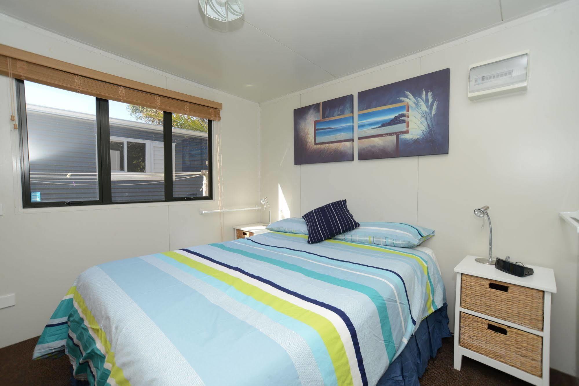 Camp Waipu Cove Hotel Exterior photo