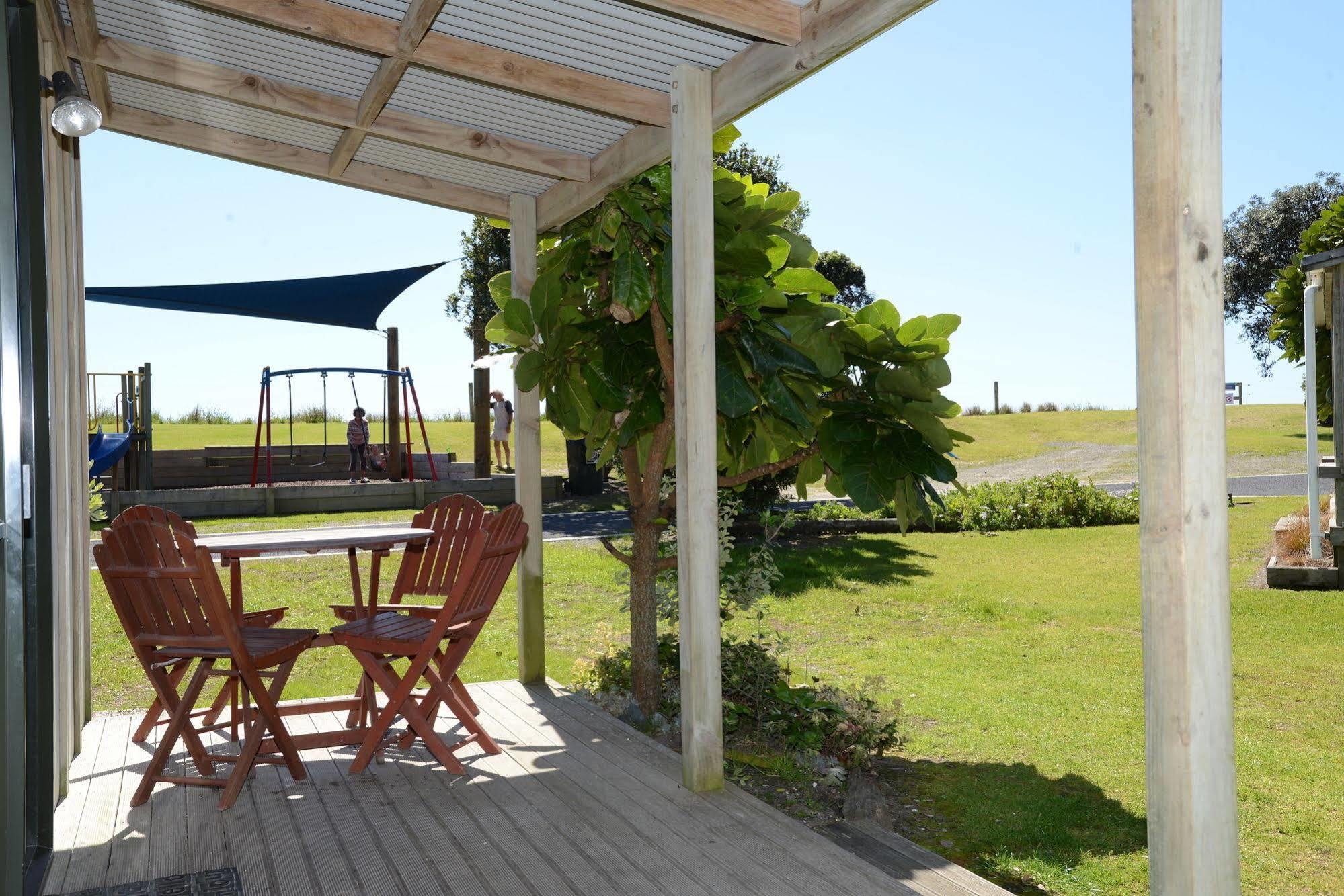 Camp Waipu Cove Hotel Exterior photo