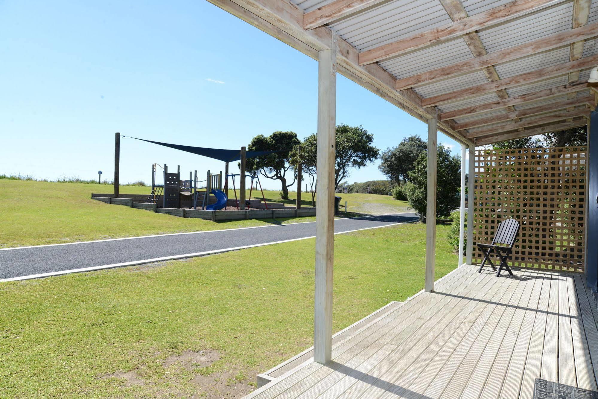 Camp Waipu Cove Hotel Exterior photo