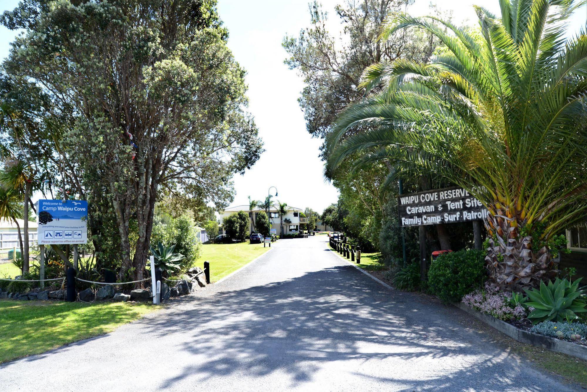 Camp Waipu Cove Hotel Exterior photo